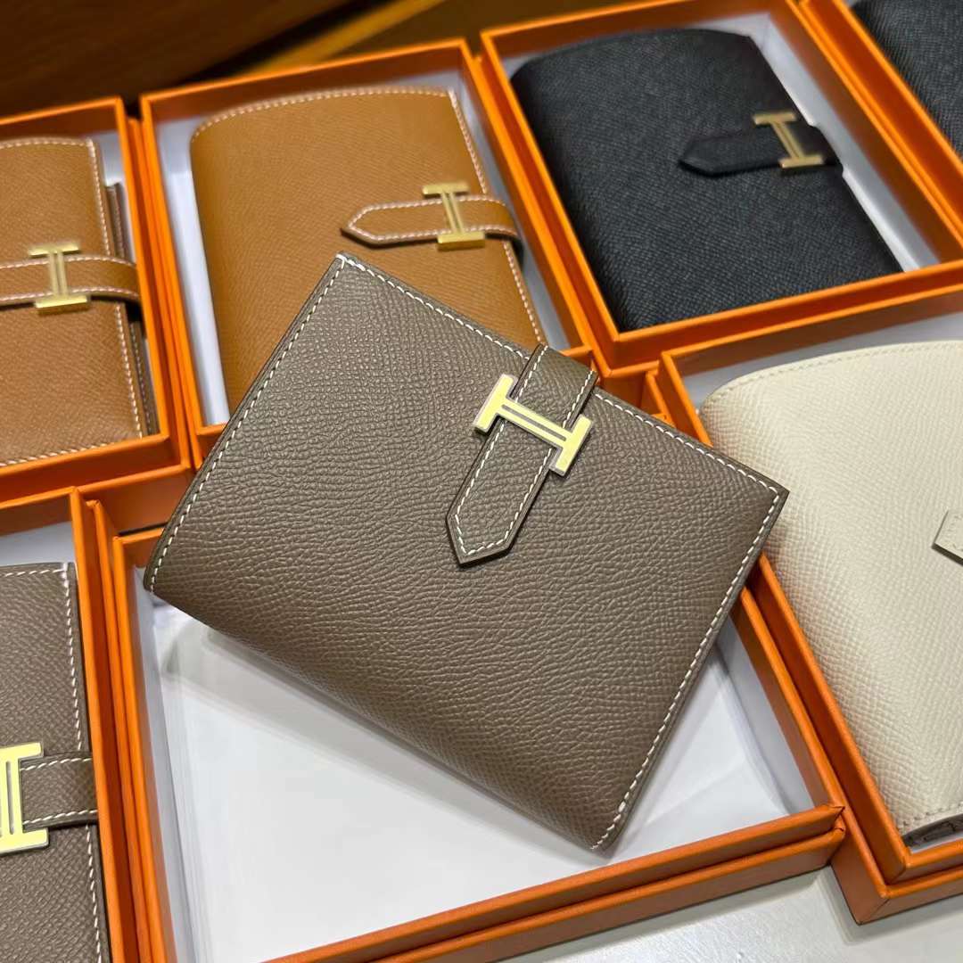 Hermès（爱马仕）Bearn Short 短款钱包 Epsom 进口手掌纹皮 Ck18 大象灰 金扣 全手工蜡线缝制
