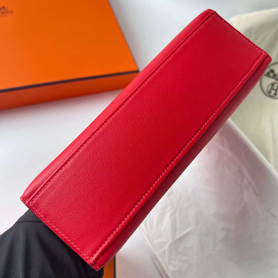 Hermès（爱马仕）Mini Kelly Pochette Swift S3 心红色 金扣 22cm 全手工蜡线缝制 Ghw