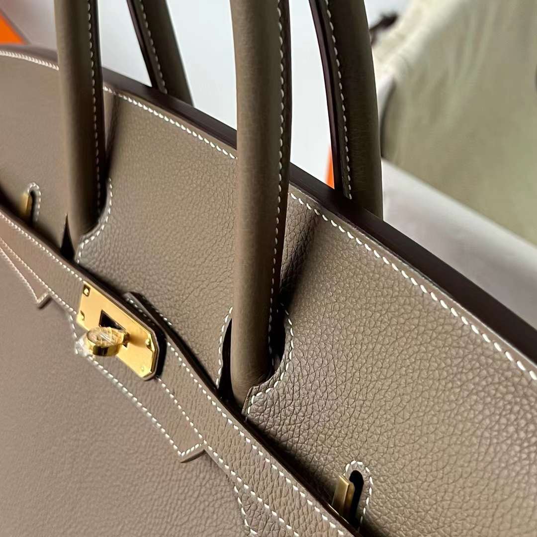 Hermès（爱马仕）Birkin 铂金包 Togo皮 进口德国小牛皮 Ck18 大象灰 金扣 35cm 全手工蜡线缝制 Ghw