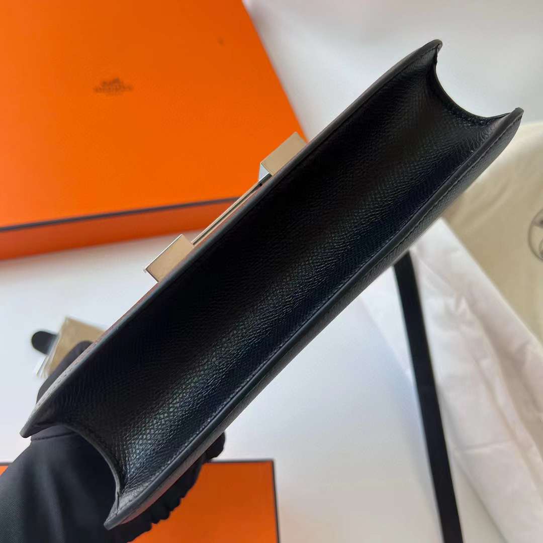 Hermès（爱马仕）Constance 空姐包 Epsom Ck89 黑色 银扣 1-24cm 全手工蜡线缝制 Phw