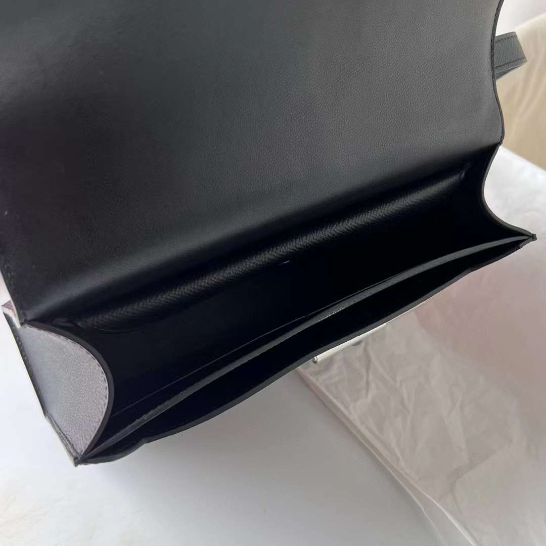Hermès（爱马仕）Verrou 机枪包 Epsom Ck89 黑色 银扣 21cm 全手工蜡线缝制 Phw
