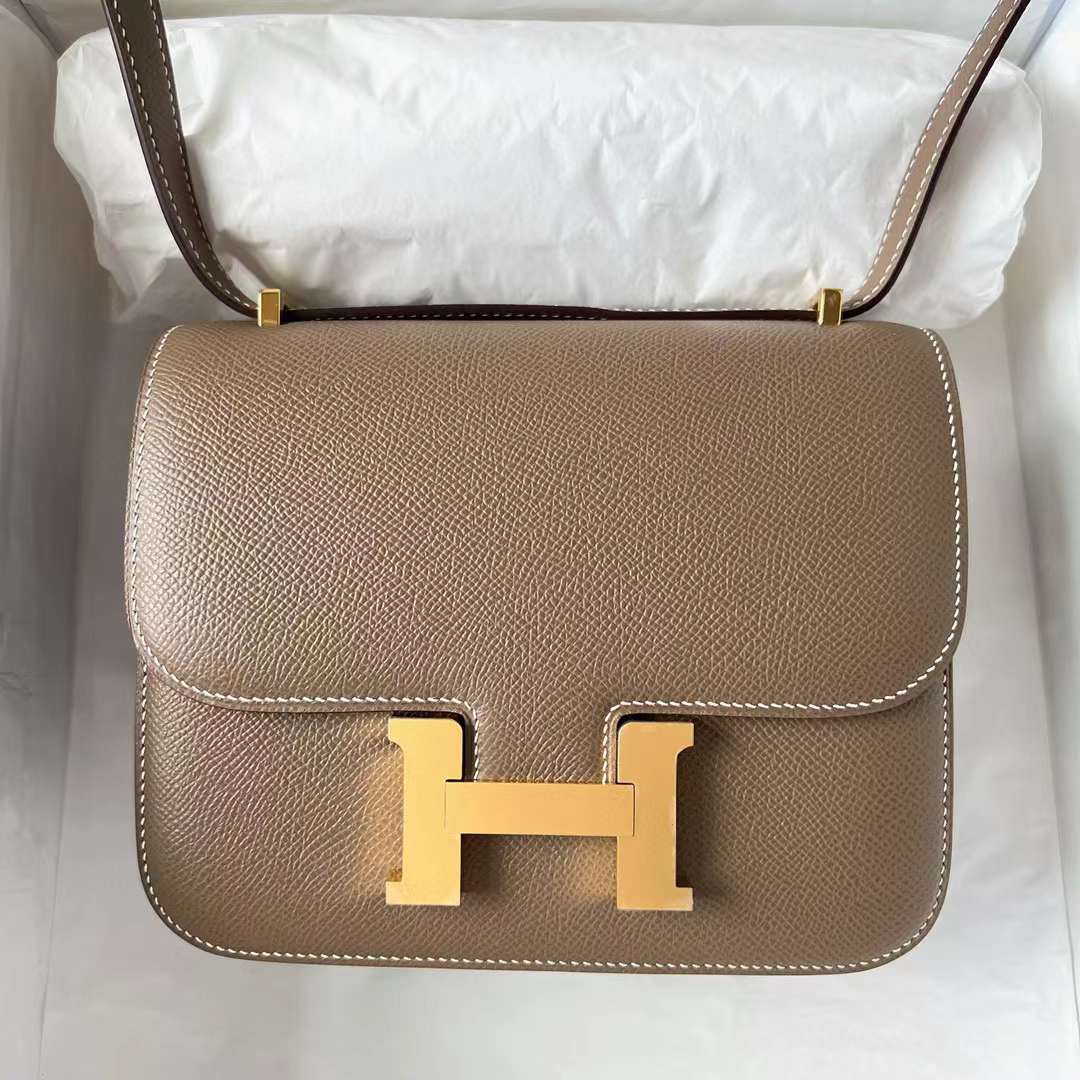 Hermès（爱马仕）Constance 空姐包 Epsom Ck18 大象灰 金扣 19cm 全手工蜡线缝制 Ghw