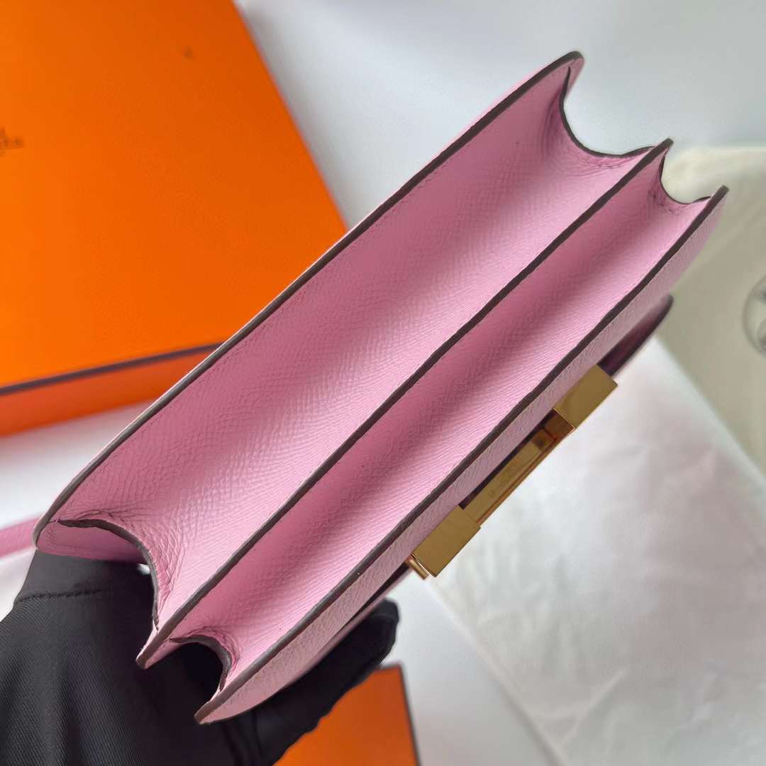 Hermès（爱马仕）Constance 空姐包 Epsom X9 锦葵紫 金扣 19cm 全手工蜡线缝制 Ghw