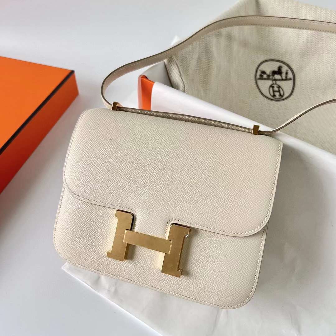 Hermès（爱马仕）Constance 空姐包 Epsom Ck10 奶昔白 金扣 19cm 全手工蜡线缝制 Ghw