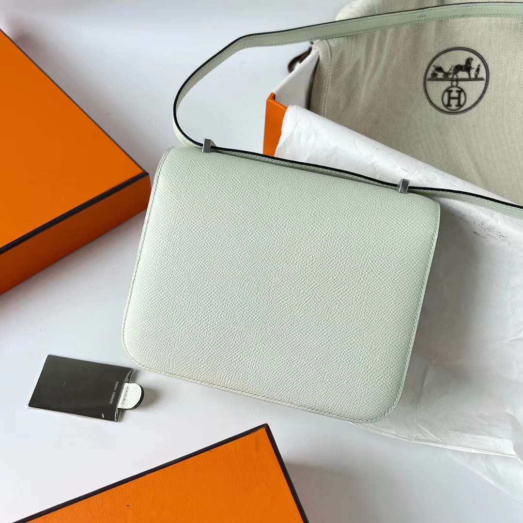 Hermès（爱马仕）Constance 空姐包 镜子款 Epsom 0S 气泡绿 银扣 1-19cm 全手工蜡线缝制 Phw