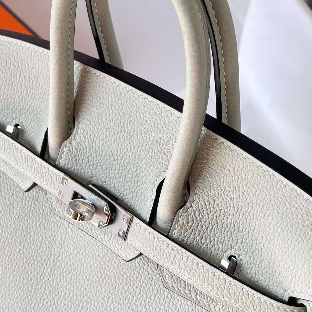 Hermès（爱马仕）Birkin 铂金包 Togo皮 进口德国小牛皮 0W 冰晶灰 银扣 25cm 全手工蜡线缝制 Phw