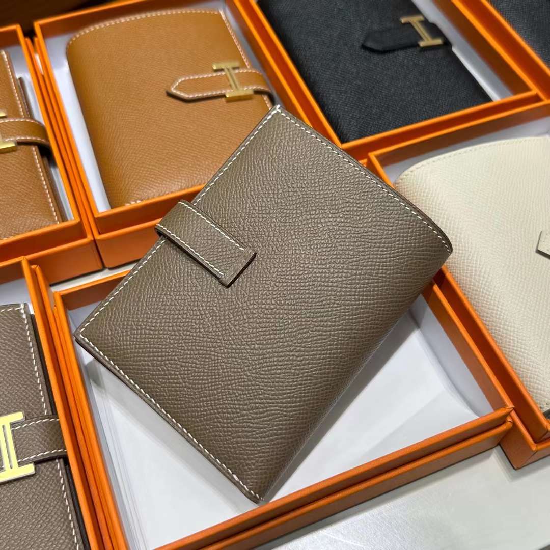 Hermès（爱马仕）Bearn Short 短款钱包 Epsom 进口手掌纹皮 Ck18 大象灰 金扣 全手工蜡线缝制