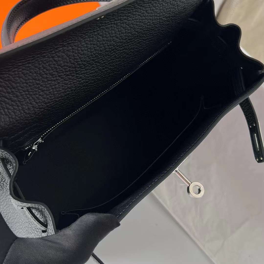 Hermès（爱马仕）Kelly 凯莉包 Togo皮 进口德国小牛皮 Ck89 黑色 银扣 25cm 全手工蜡线缝制 Phw
