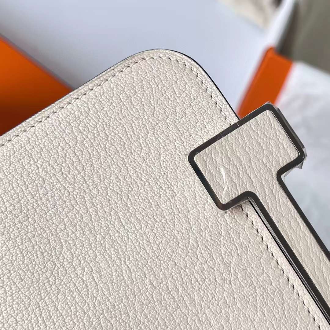 Hermès（爱马仕）Geta 木屐包 Chevre 进口山羊皮 I2 奶油白 银扣 20cm 全手工蜡线缝制 Phw