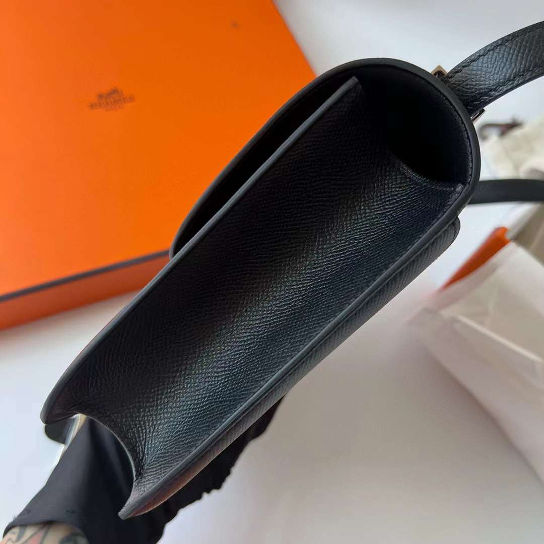 Hermès（爱马仕）Constance 空姐包 Epsom Ck89 黑色 银扣 1-24cm 全手工蜡线缝制 Phw
