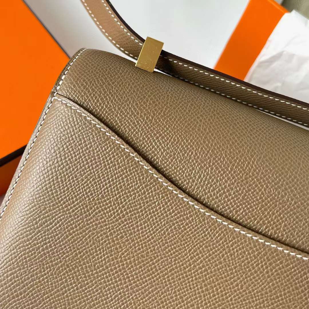 Hermès（爱马仕）Constance 空姐包 Epsom Ck18 大象灰 金扣 1-24cm 全手工蜡线缝制 Ghw