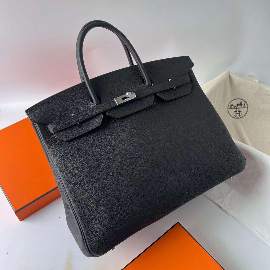 Hermès（爱马仕）Birkin 铂金包 Togo皮 进口德国小牛皮 Ck89 黑色 银扣 40cm 全手工蜡线缝制 Phw