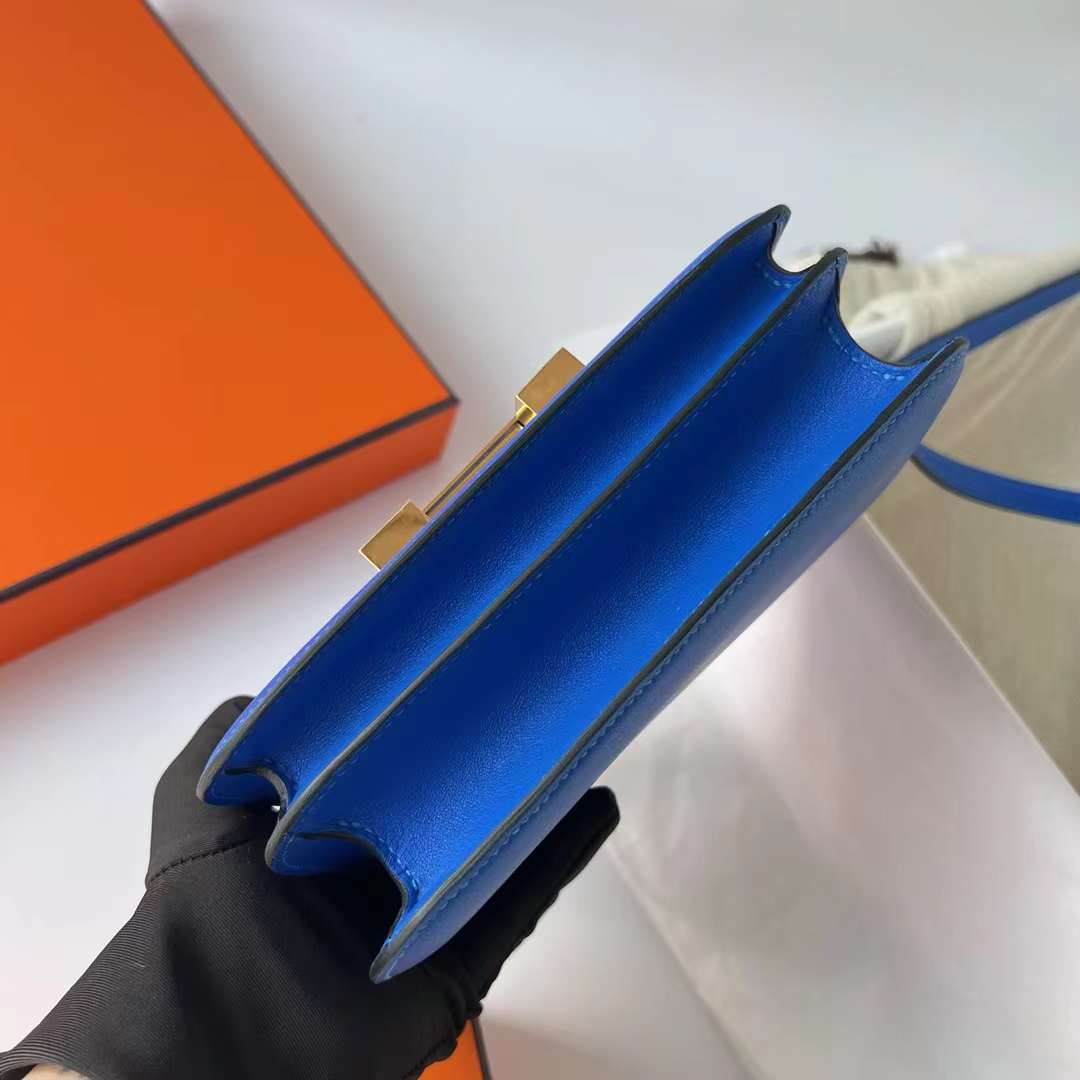 Hermès（爱马仕）Constance 空姐包 Swift Ck71 法国蓝 金扣 19cm 全手工蜡线缝制 Ghw