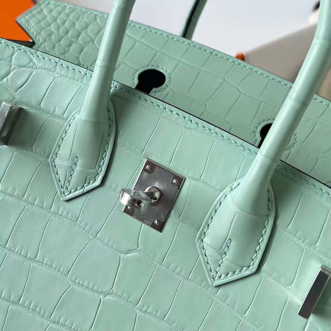 Hermès（爱马仕）Birkin 铂金包 Sellier 雾面美洲鳄鱼皮 Matte Alligator Crocodile 6u 新薄荷绿 外缝 银扣 25cm 全手工蜡线缝制 Phw