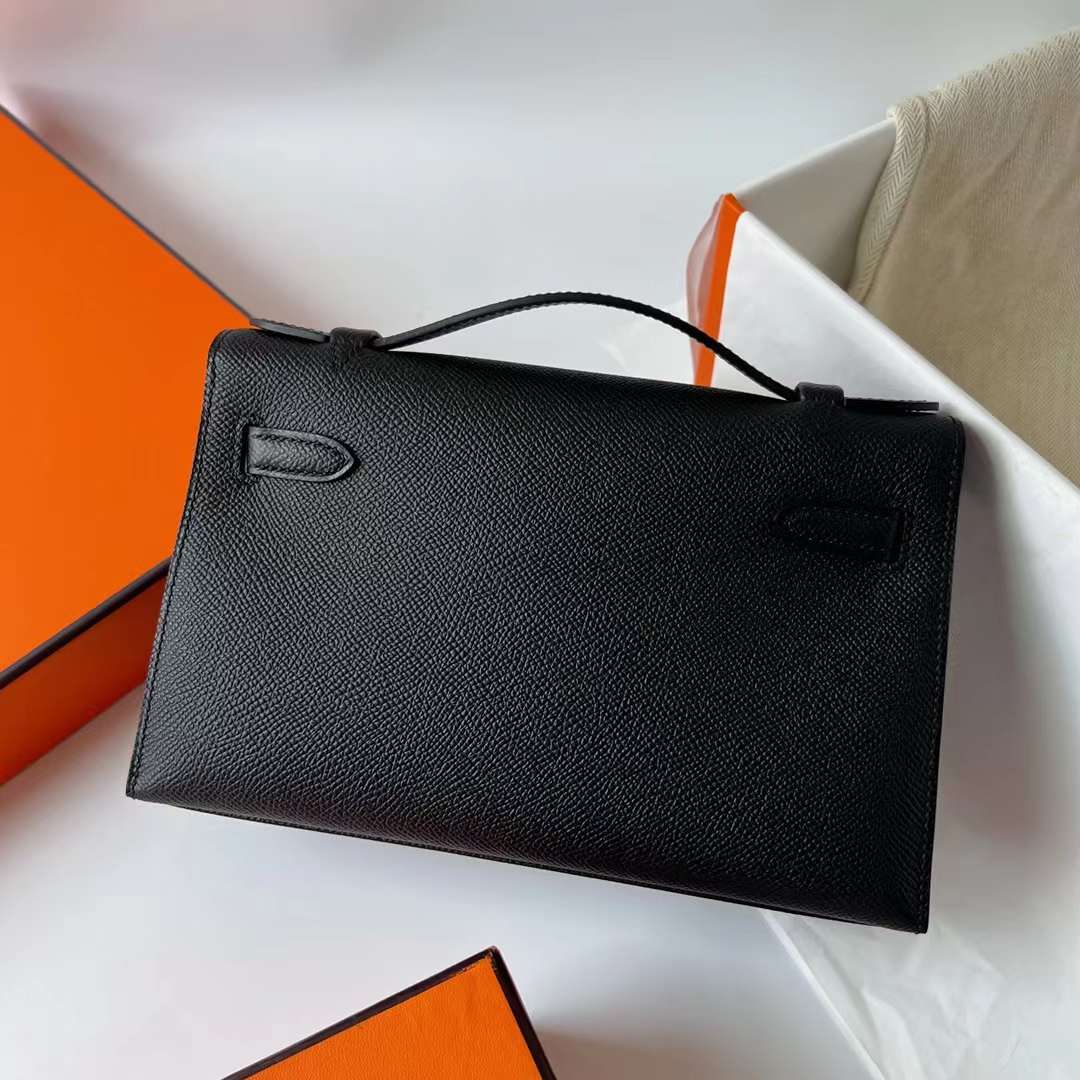 Hermès（爱马仕）Mini Kelly Pochette Epsom Ck89 黑色 金扣 22cm 全手工蜡线缝制 Ghw
