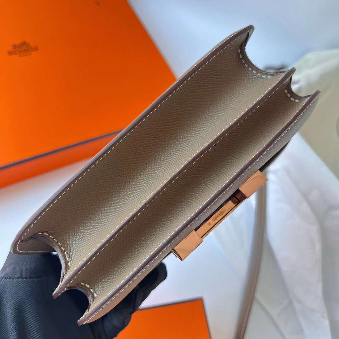Hermès（爱马仕）Constance 空姐包 Epsom Ck18 大象灰 玫瑰金扣 19cm 全手工蜡线缝制 Rghw