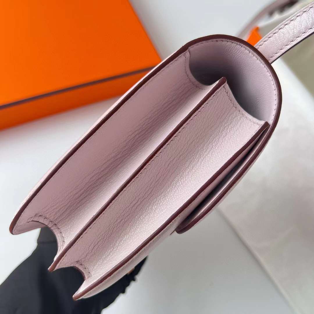 Hermès（爱马仕）Constance 空姐包 Chevre 进口山羊皮 09 梦幻粉紫 玫瑰金扣 1-19cm 全手工蜡线缝制 Rghw