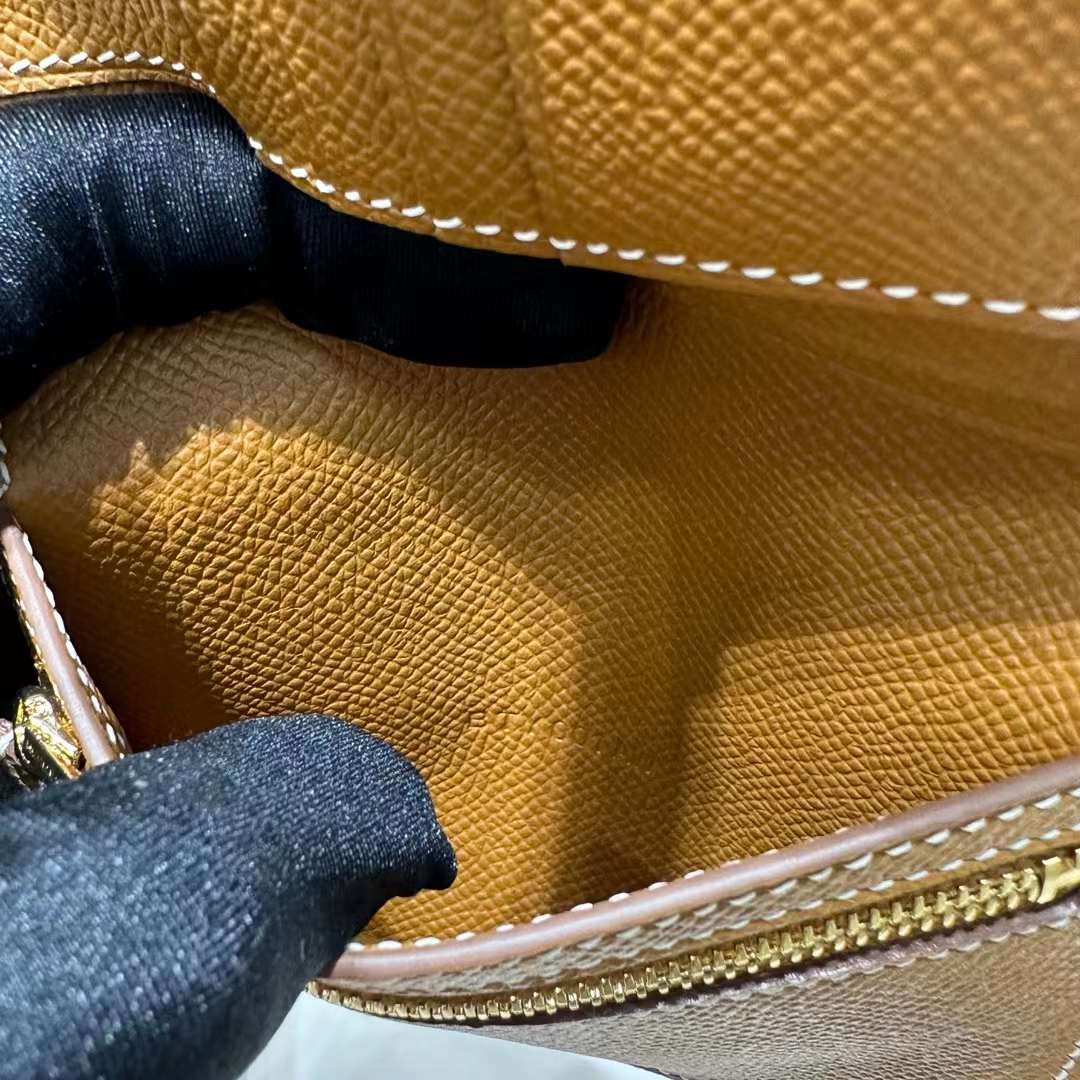 Hermès（爱马仕）Bearn Short 短款钱包 Epsom 进口手掌纹皮 Ck37 金棕色 金扣 全手工蜡线缝制