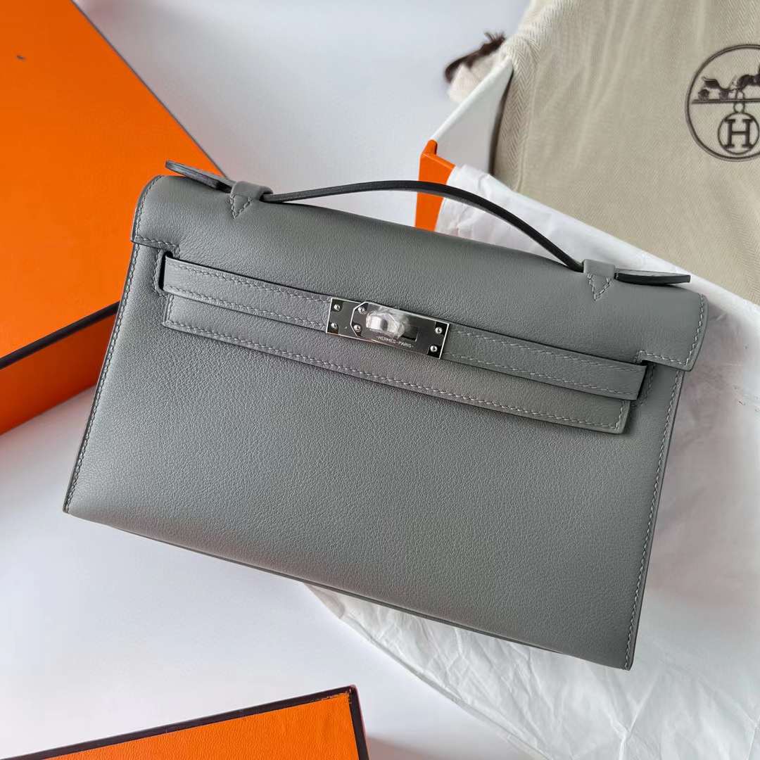 Hermès（爱马仕）Mini Kelly Pochette Swift 0L 积雨云灰 银扣 22cm 全手工蜡线缝制 Phw