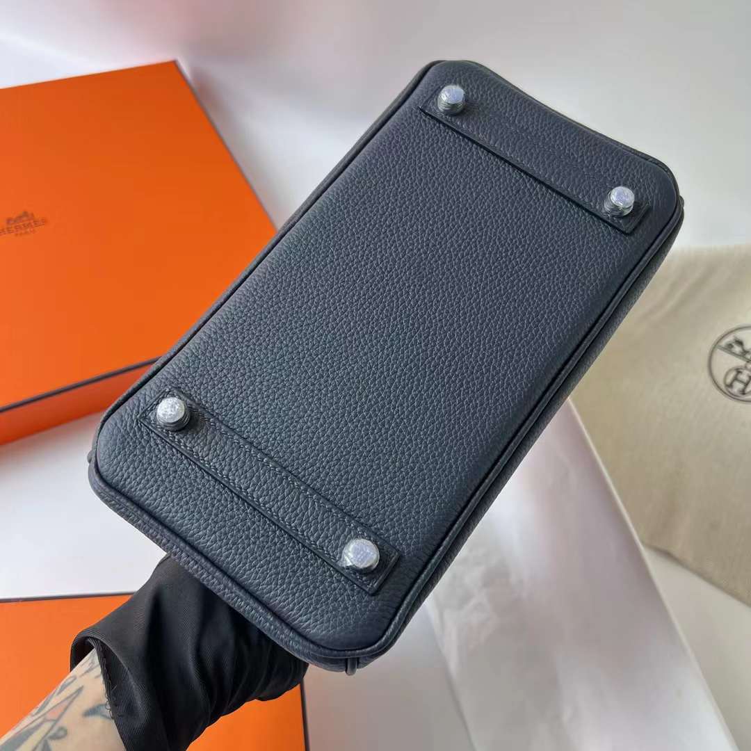 Hermès（爱马仕）Birkin 铂金包 Togo皮 进口德国小牛皮 2Z 午夜蓝 银扣 25cm 全手工蜡线缝制 Phw