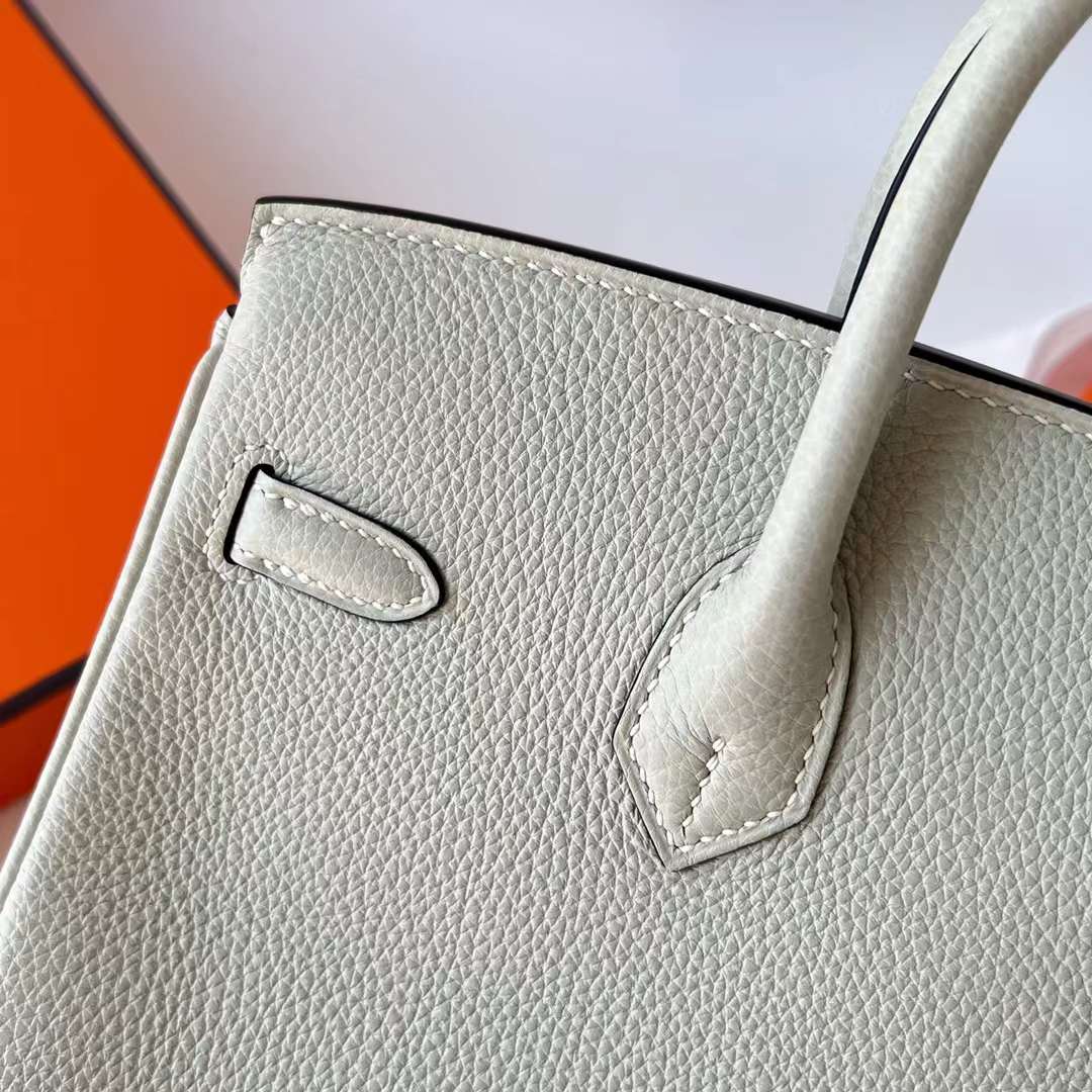 Hermès（爱马仕）Birkin 铂金包 Togo皮 进口德国小牛皮 0W 冰晶灰 银扣 25cm 全手工蜡线缝制 Phw