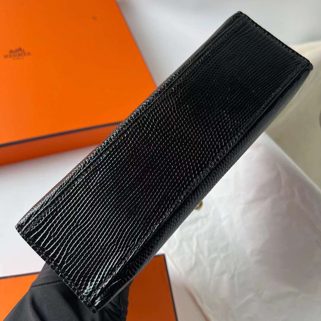 Hermès（爱马仕）Mini Kelly Pochette Lizard 进口蜥蜴皮 Ck89 黑色 金扣 22cm 全手工蜡线缝制 Ghw