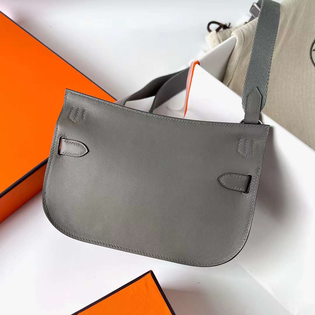Hermès（爱马仕）Mini Jypsiere 迷你吉普赛 Swift 0L 积雨云灰 银扣 23cm 全手工蜡线缝制 Phw