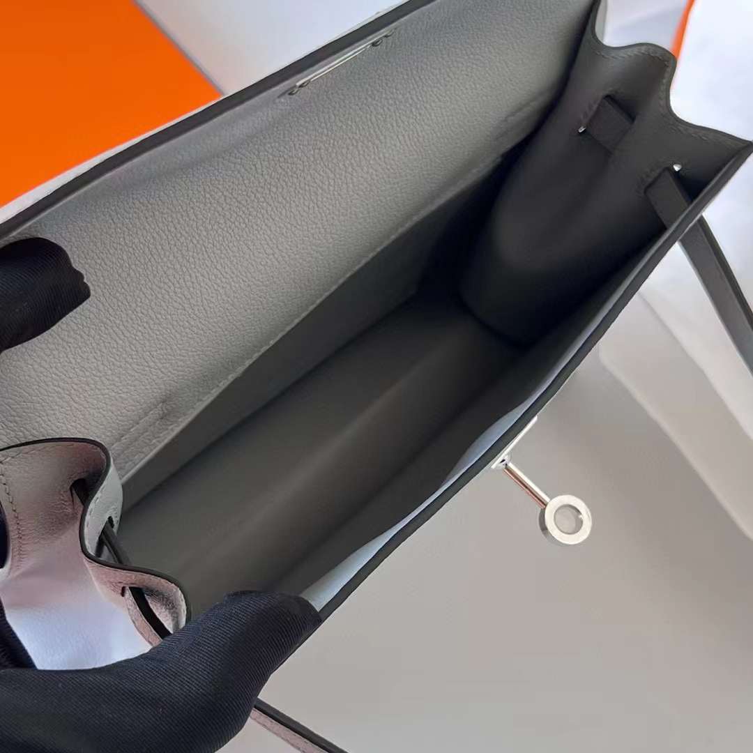 Hermès（爱马仕）Kelly danse 跳舞包 Evercolor 8U 冰川蓝 银扣 22cm 全手工蜡线缝制 Phw