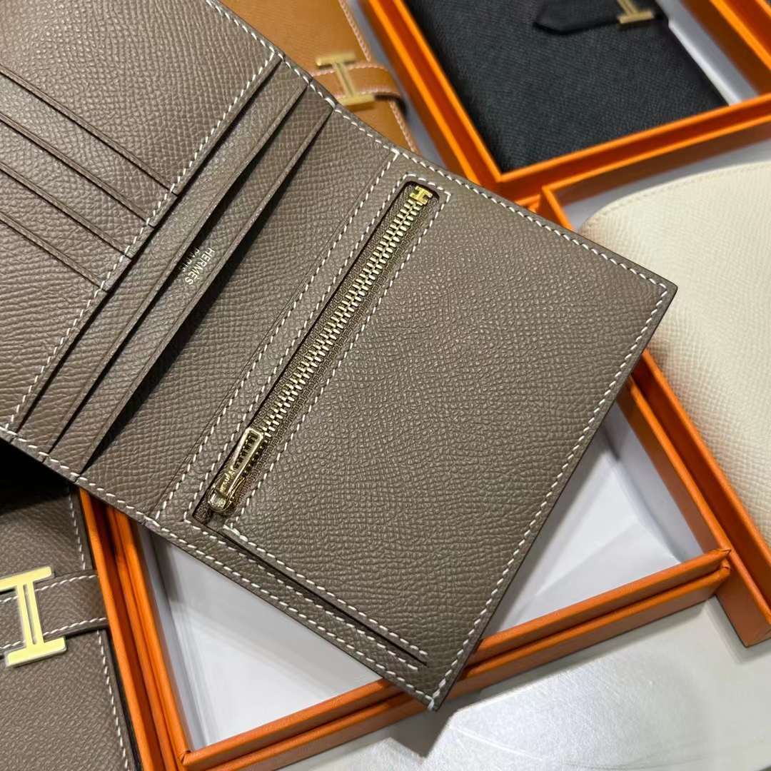 Hermès（爱马仕）Bearn Short 短款钱包 Epsom 进口手掌纹皮 Ck18 大象灰 金扣 全手工蜡线缝制