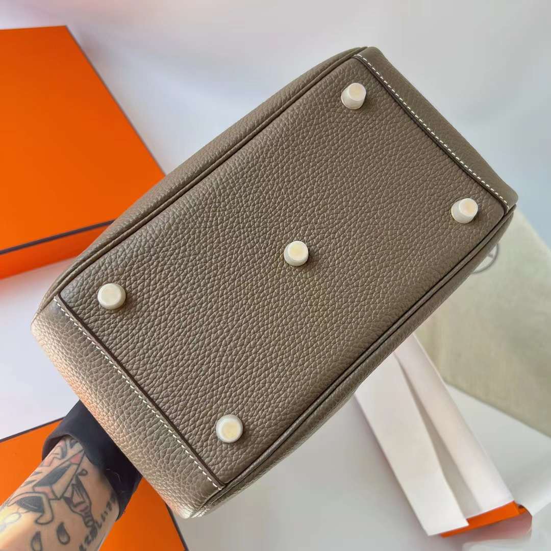 Hermès（爱马仕）Lindy 琳迪包 Clemence Ck18 大象灰 金扣 26cm 全手工蜡线缝制 Ghw