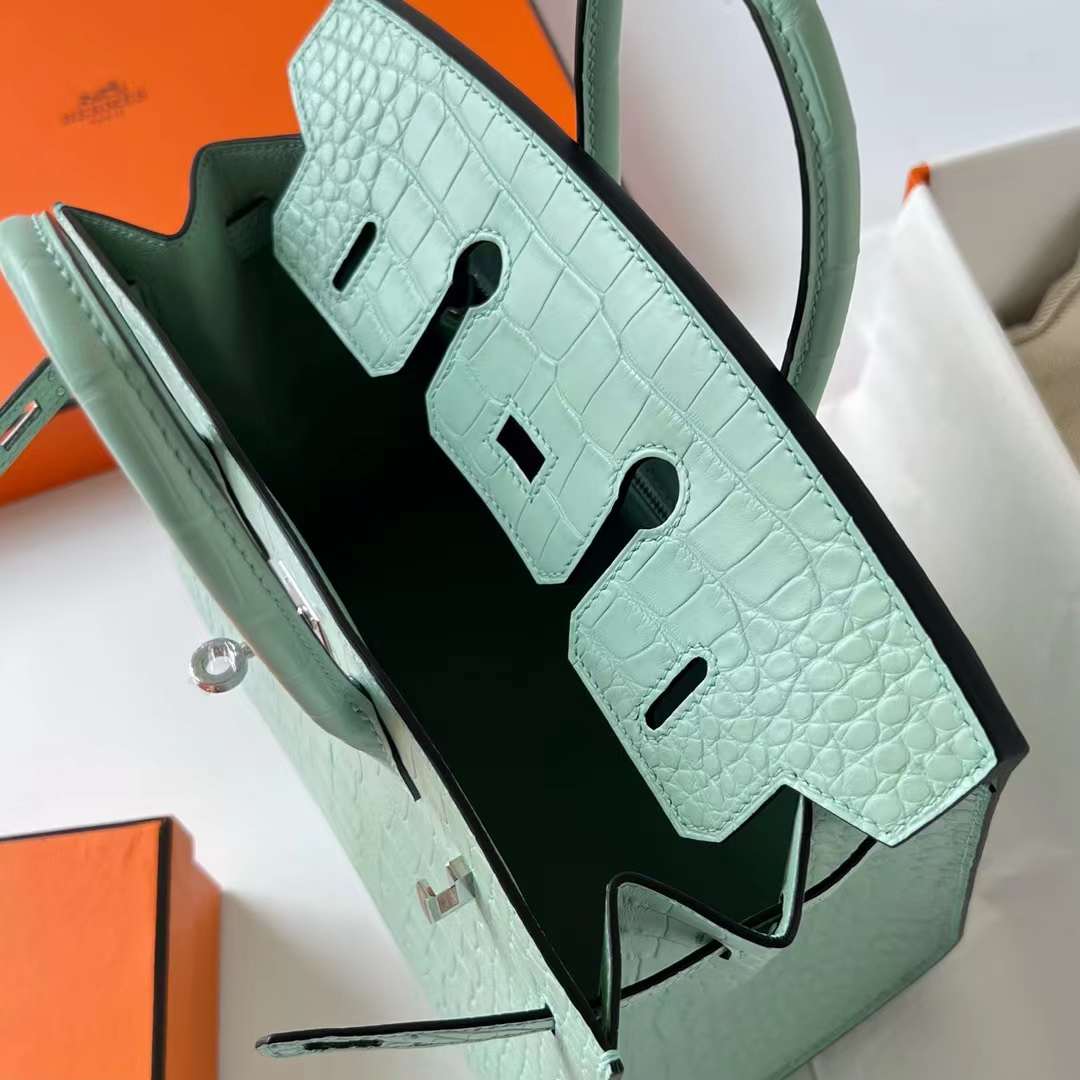Hermès（爱马仕）Birkin 铂金包 Sellier 雾面美洲鳄鱼皮 Matte Alligator Crocodile 6u 新薄荷绿 外缝 银扣 25cm 全手工蜡线缝制 Phw