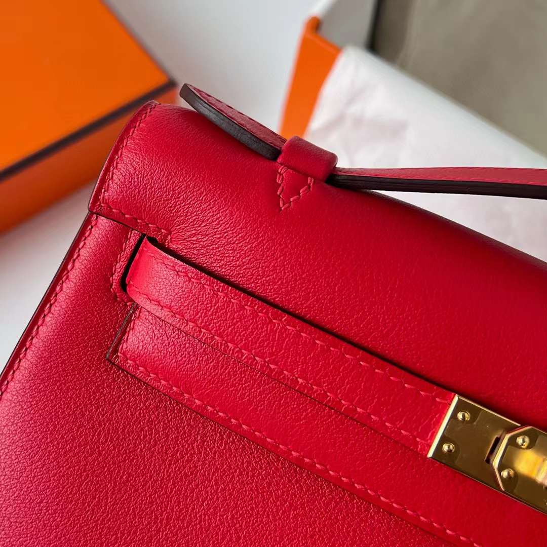 Hermès（爱马仕）Mini Kelly Pochette Swift S3 心红色 金扣 22cm 全手工蜡线缝制 Ghw