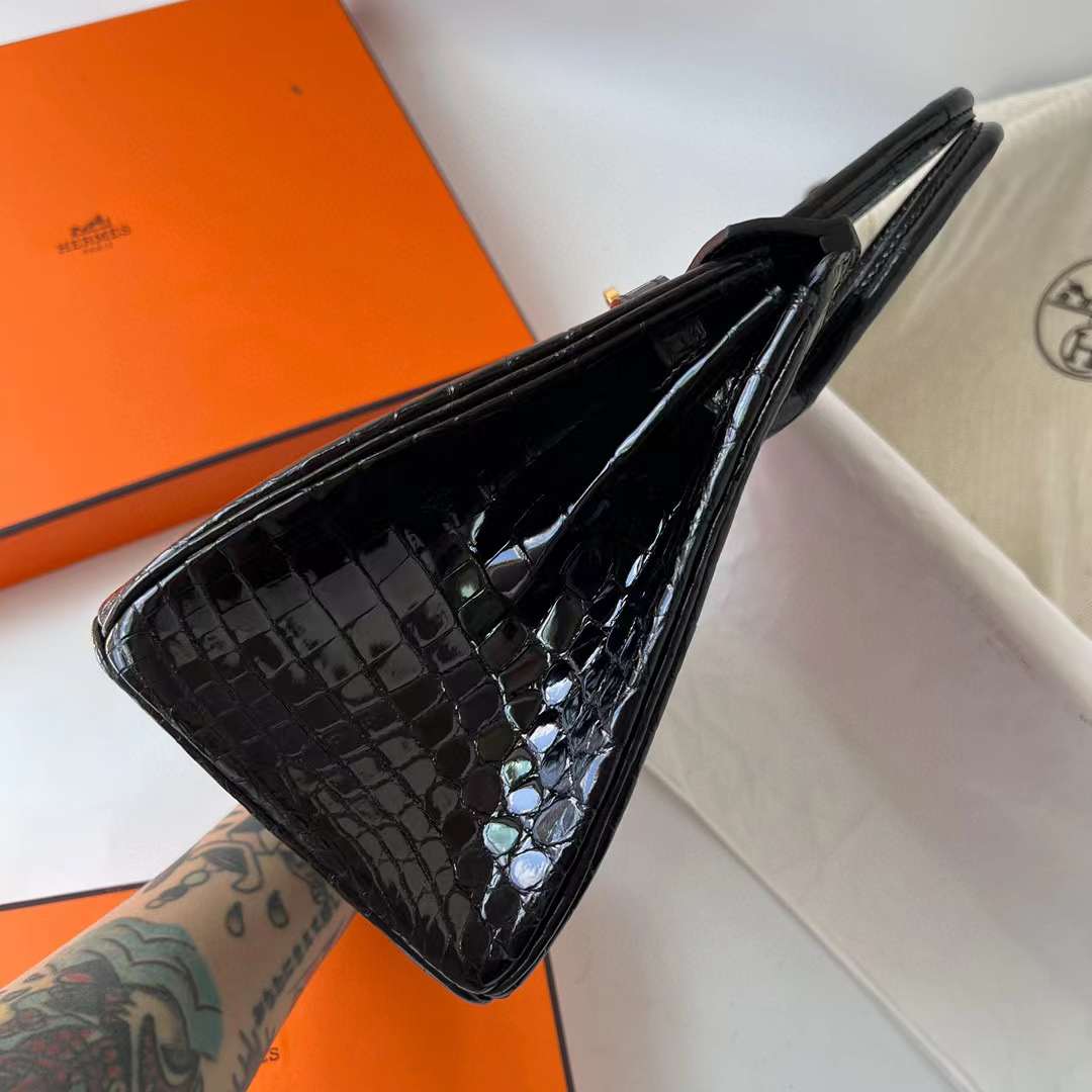 Hermès（爱马仕）Birkin 铂金包 亮面尼罗鳄鱼皮 Shiny Nilo Crocodile Ck89 黑色 金扣 25cm 全手工蜡线缝制 Ghw