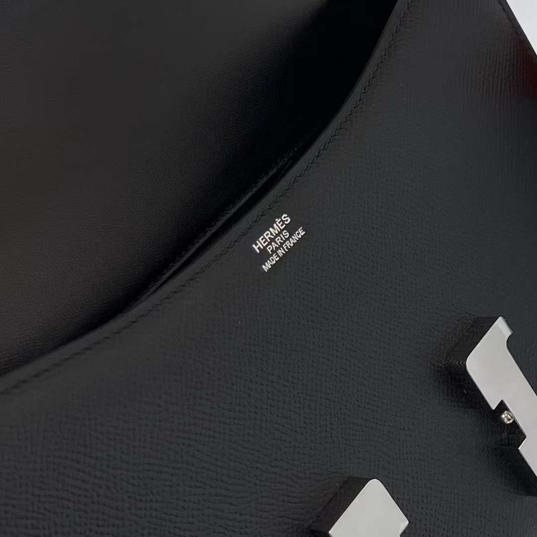 Hermès（爱马仕）Constance 空姐包 Epsom Ck89 黑色 银扣 1-24cm 全手工蜡线缝制 Phw