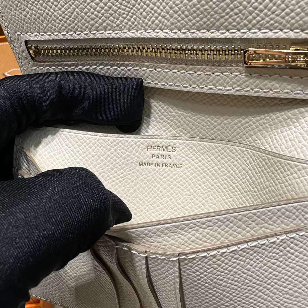 Hermès（爱马仕）Bearn Short 短款钱包 Epsom 进口手掌纹皮 Ck10 奶昔白 金扣 全手工蜡线缝制