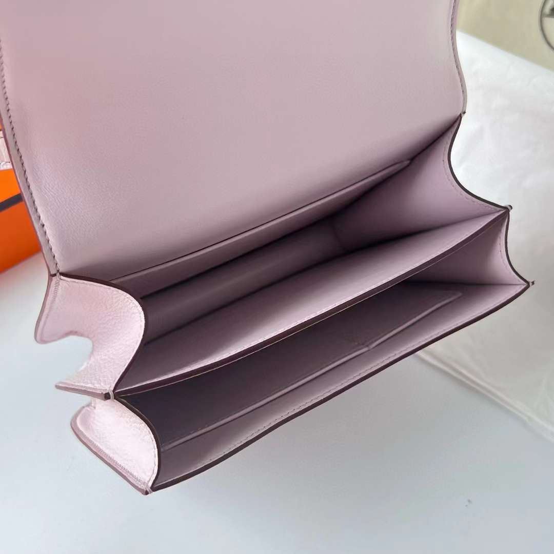 Hermès（爱马仕）Constance 空姐包 Chevre 进口山羊皮 09 梦幻粉紫 玫瑰金扣 1-19cm 全手工蜡线缝制 Rghw