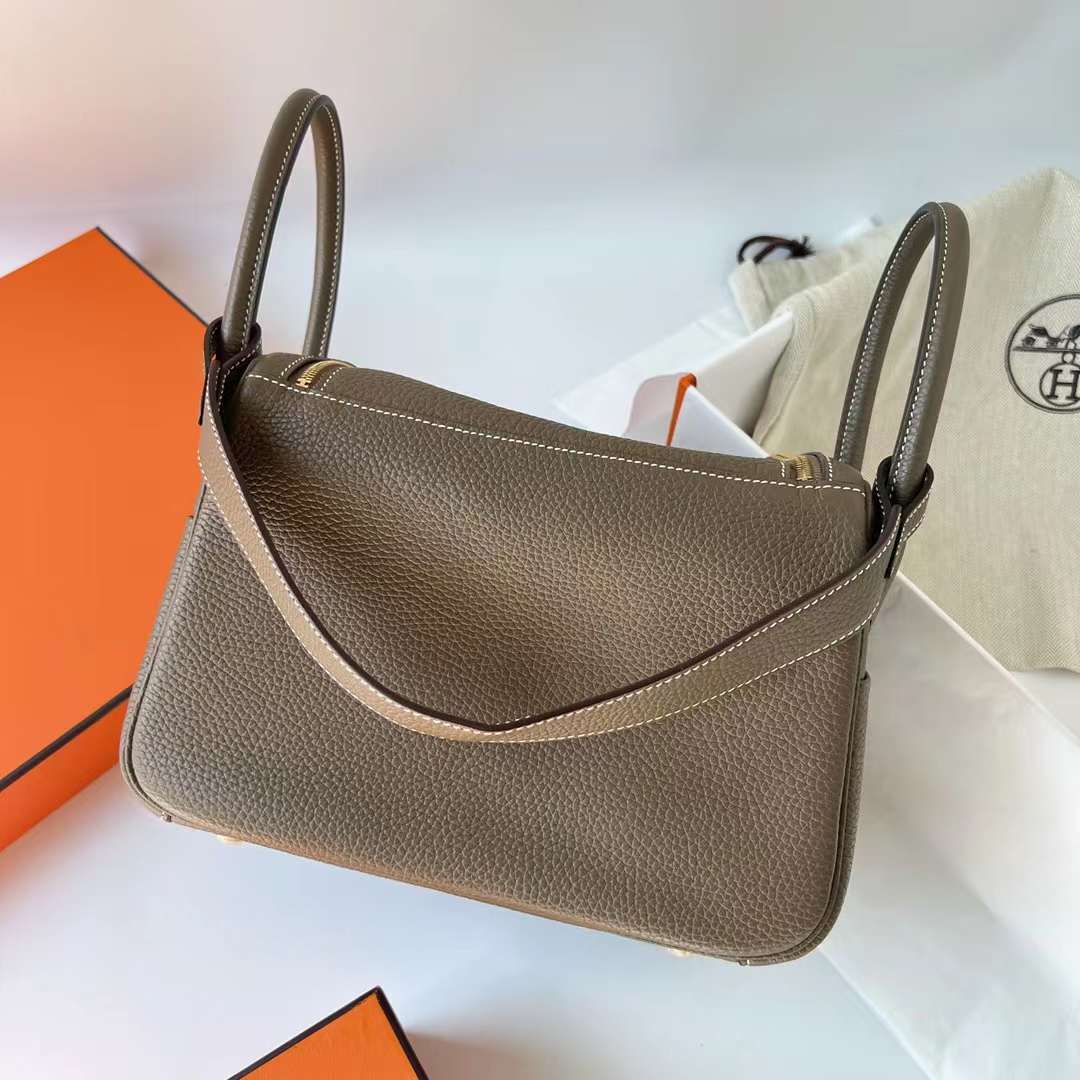 Hermès（爱马仕）Lindy 琳迪包 Clemence Ck18 大象灰 金扣 26cm 全手工蜡线缝制 Ghw