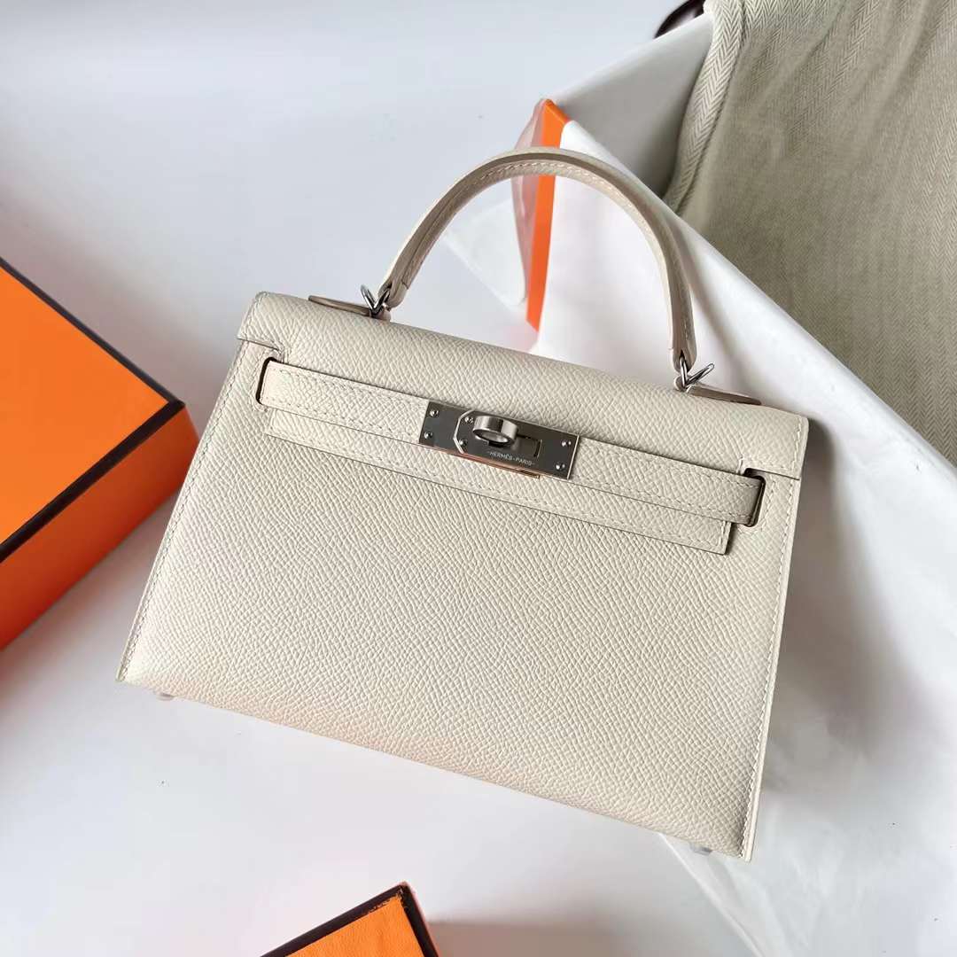 Hermès（爱马仕）mini Kelly 迷你凯莉 Epsom Ck10 奶昔白 银扣 19cm 全手工蜡线缝 Phw
