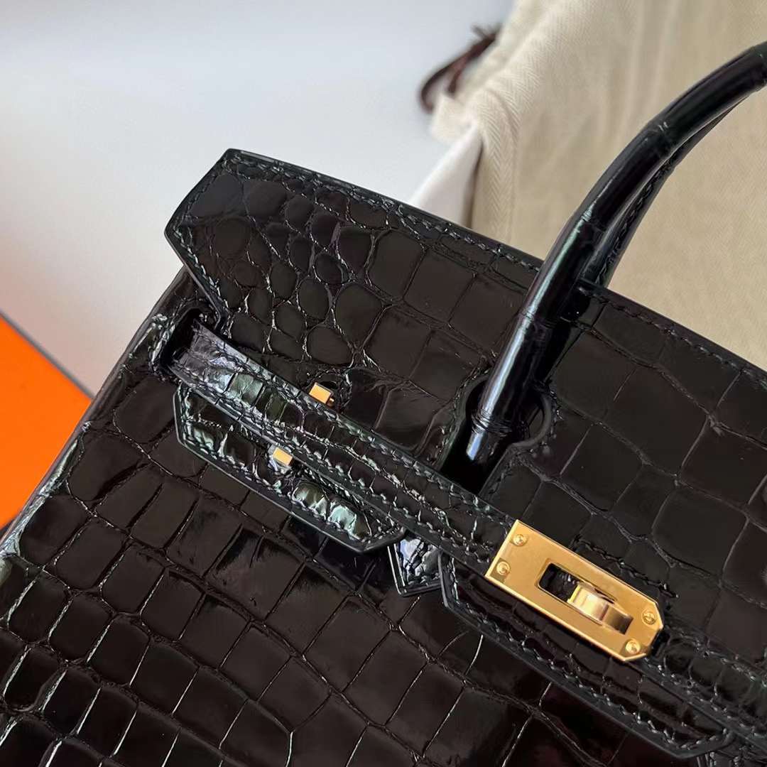 Hermès（爱马仕）Birkin 铂金包 亮面尼罗鳄鱼皮 Shiny Nilo Crocodile Ck89 黑色 金扣 25cm 全手工蜡线缝制 Ghw