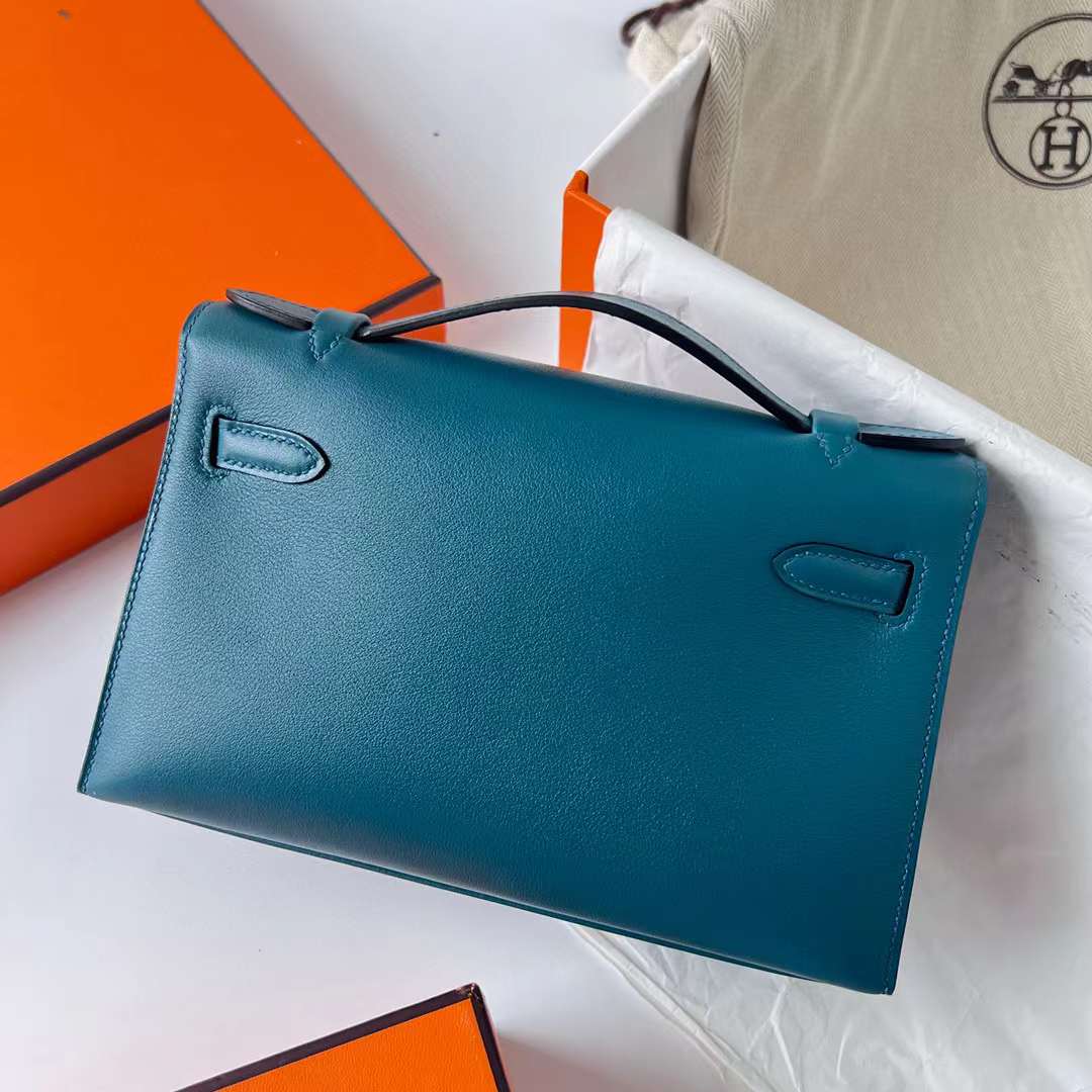 Hermès（爱马仕）Mini Kelly Pochette Swift W0 博斯普鲁斯绿 金扣 22cm 全手工蜡线缝制 Ghw