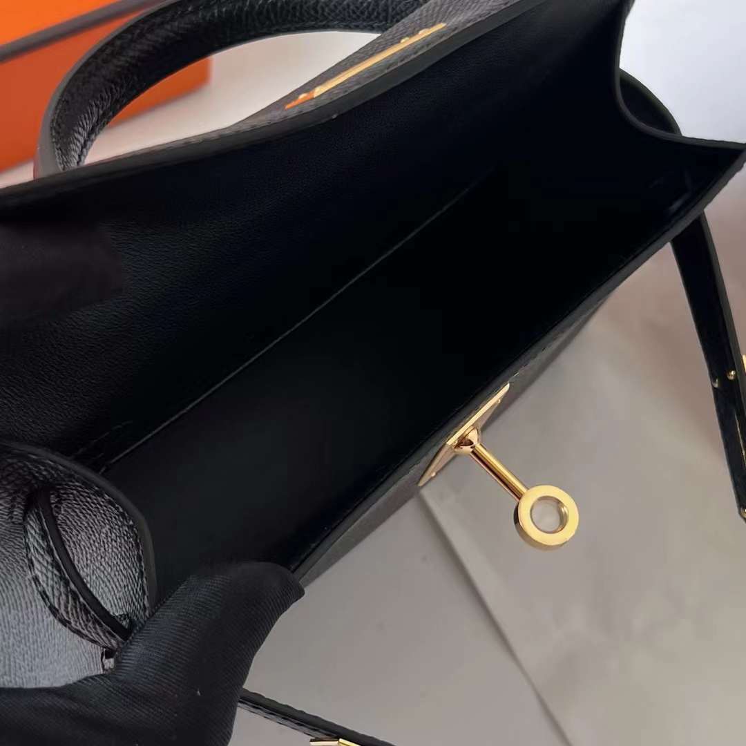 Hermès（爱马仕）Mini Kelly 迷你凯莉 Epsom Ck89 黑色 金扣 19cm 全手工蜡线缝制 Ghw