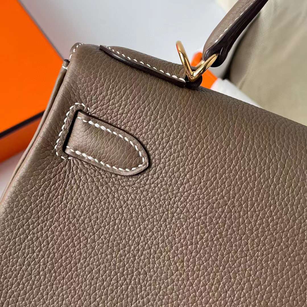 Hermès（爱马仕）Kelly 凯莉包 Togo皮 Ck18 大象灰 金扣 28cm 全手工蜡线缝制 Ghw