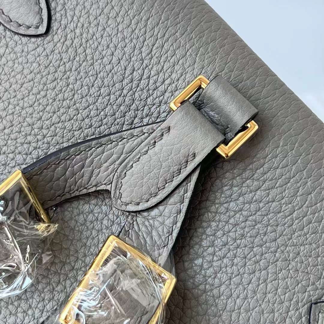 Hermès（爱马仕）Kelly Ado 双肩包 Clemence 8F 锡器灰 金扣 22cm 全手工蜡线缝制 Ghw