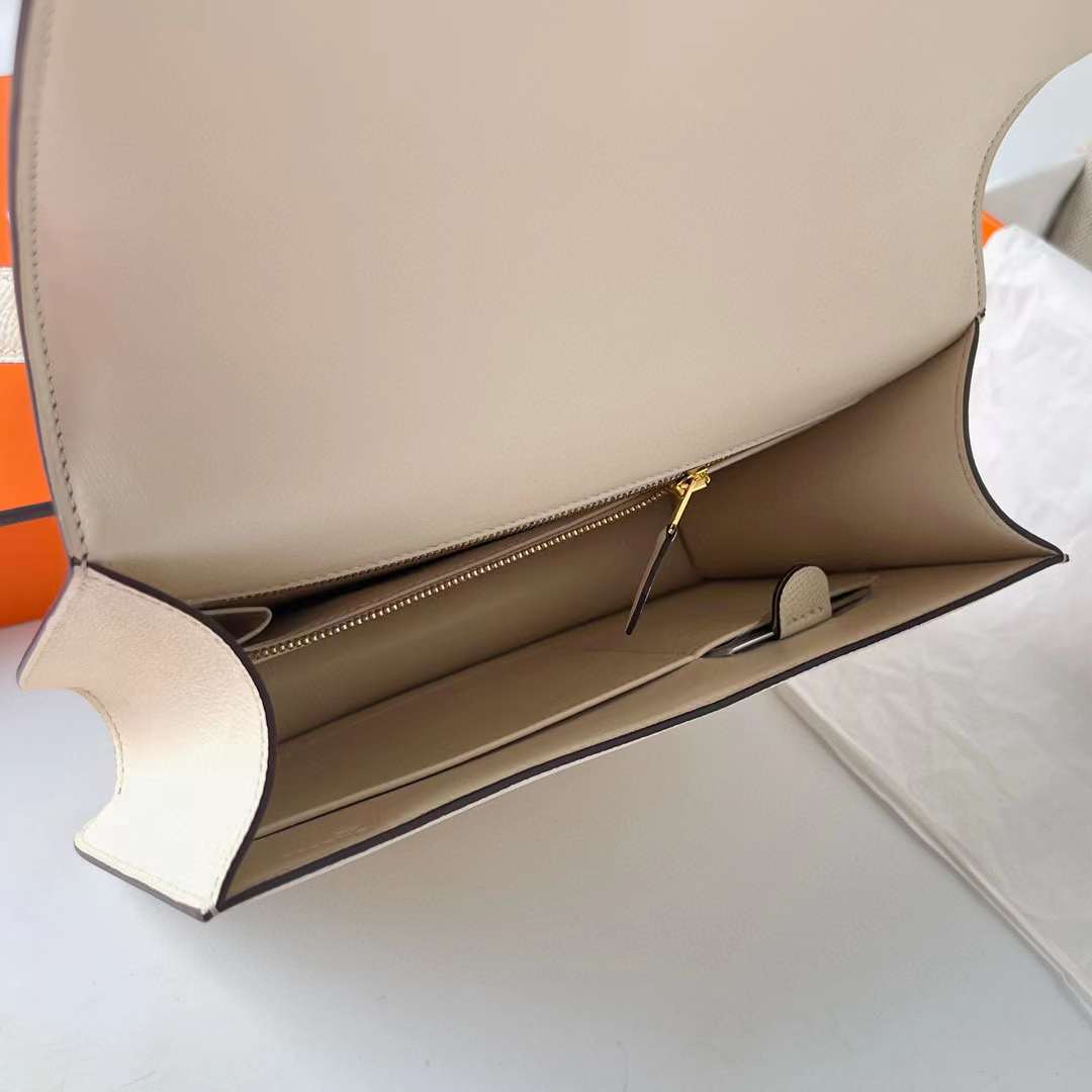Hermès（爱马仕）Constance 空姐包 Epsom I2 奶油白 金扣 1-24cm 全手工蜡线缝制 Ghw