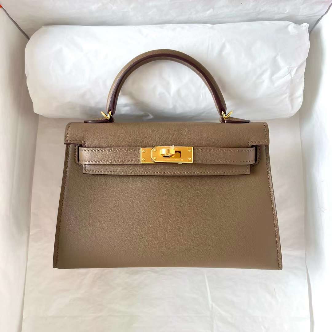 Hermès（爱马仕）Mini Kelly 迷你凯莉 Swift Ck18 大象灰 金扣 19cm 全手工蜡线缝制 Ghw