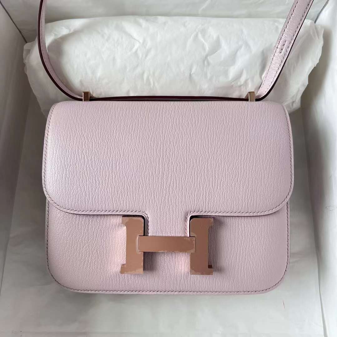 Hermès（爱马仕）Constance 空姐包 Chevre 进口山羊皮 09 梦幻粉紫 玫瑰金扣 1-19cm 全手工蜡线缝制 Rghw