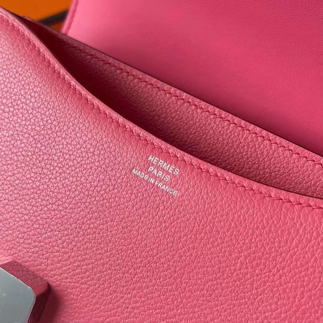 Hermès（爱马仕）Constance 空姐包 Evercolor 8w 新唇膏粉 银扣 19cm 全手工蜡线缝制 Phw