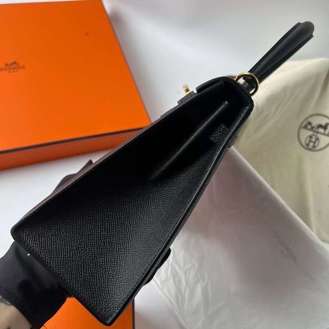 Hermès（爱马仕）Kelly 凯莉包 Epsom Ck89 黑色 金扣 25cm 全手工蜡线缝制 Ghw