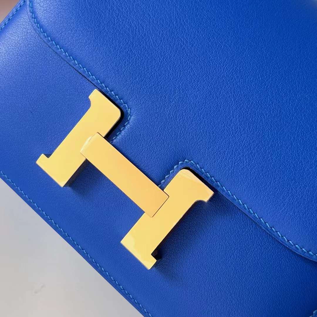 Hermès（爱马仕）Constance 空姐包 Swift Ck71 法国蓝 金扣 19cm 全手工蜡线缝制 Ghw