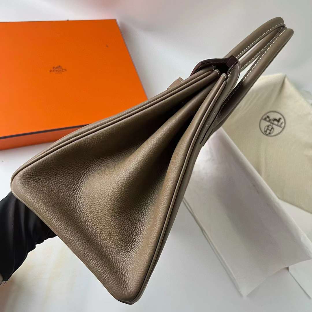 Hermès（爱马仕）Birkin 铂金包 Togo皮 进口德国小牛皮 Ck18 大象灰 金扣 35cm 全手工蜡线缝制 Ghw
